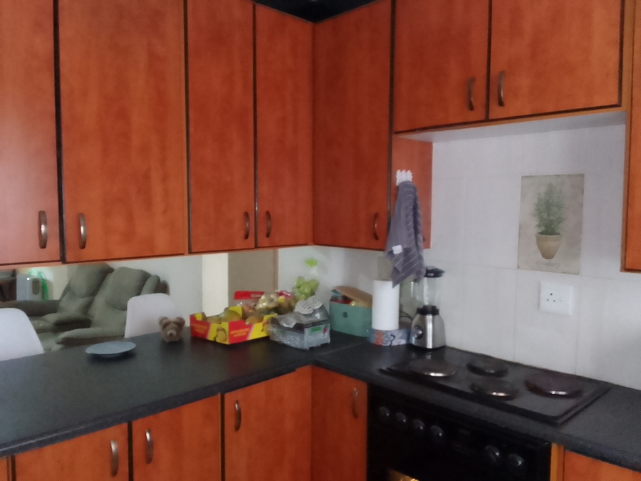 3 Bedroom Property for Sale in Safari Gardens North West